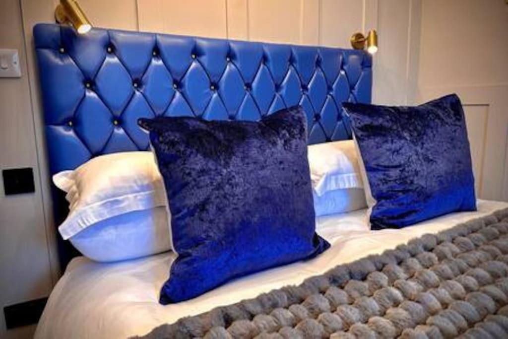 Treat Yourself To Luxury & Style Inverness Ngoại thất bức ảnh